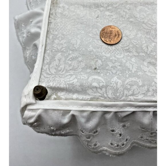 Vintage Doll House Canopy Bed Miniature Wood Handmade Eyelet Cover Retro Play - Picture 8 of 15